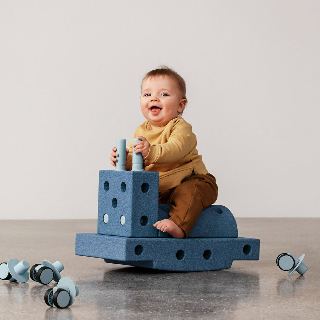 Curiosity kit